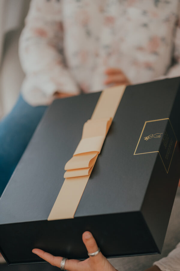 Luxury Presentation - The Wine queen emporium
